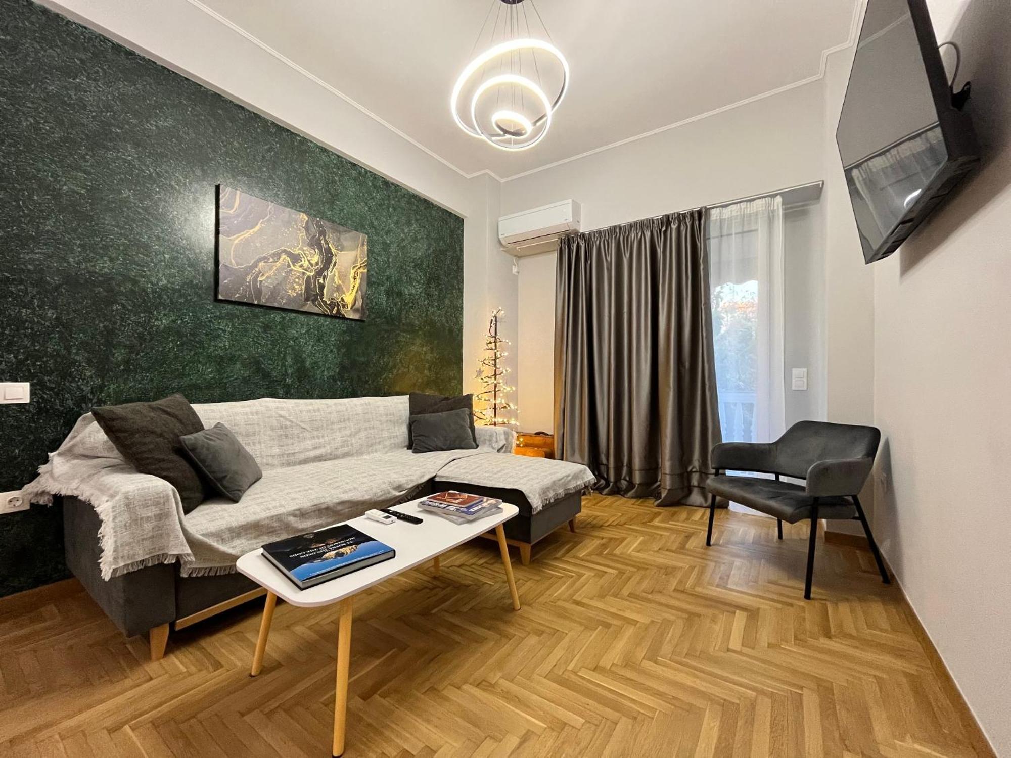 One-Bedroom Apartment,1540465978:JPEG
